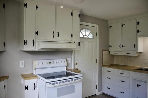 4 Colonial Rd #1, Windham, NH 03087 photo 5