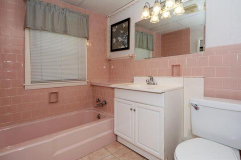 8 Saint Marks Rd, Worcester, MA 01606 photo 26