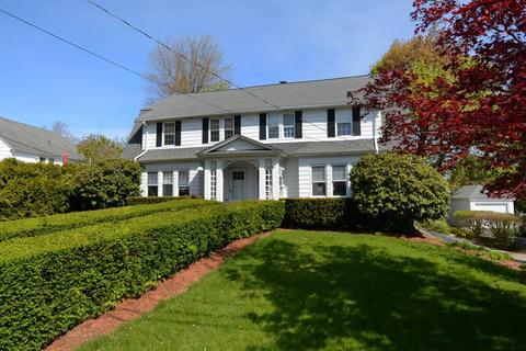 8 Saint Marks Rd, Worcester, MA 01606 photo 2