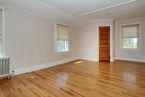 8 Saint Marks Rd, Worcester, MA 01606 photo 29