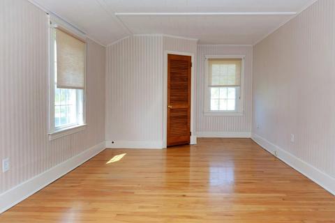 8 Saint Marks Rd, Worcester, MA 01606 photo 28