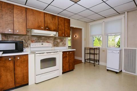 8 Saint Marks Rd, Worcester, MA 01606 photo 20