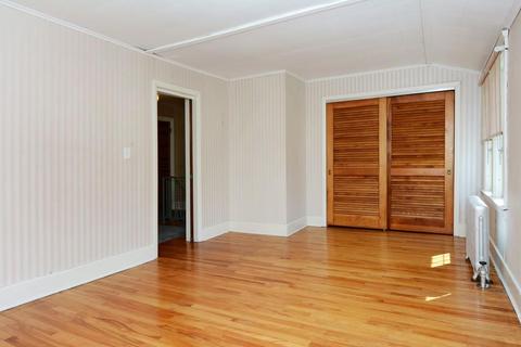 8 Saint Marks Rd, Worcester, MA 01606 photo 32