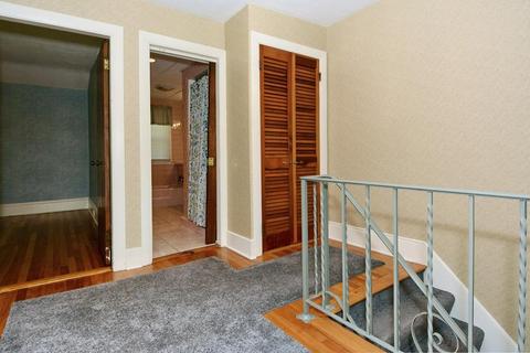 8 Saint Marks Rd, Worcester, MA 01606 photo 25