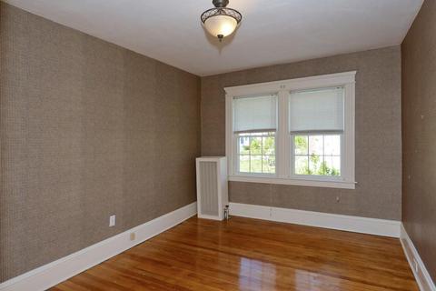 8 Saint Marks Rd, Worcester, MA 01606 photo 34