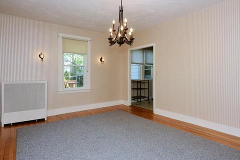 8 Saint Marks Rd, Worcester, MA 01606 photo 16