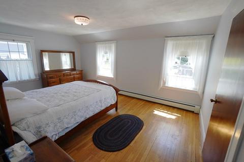 16 Pilgrim Rd, Marblehead, MA 01945 photo 10