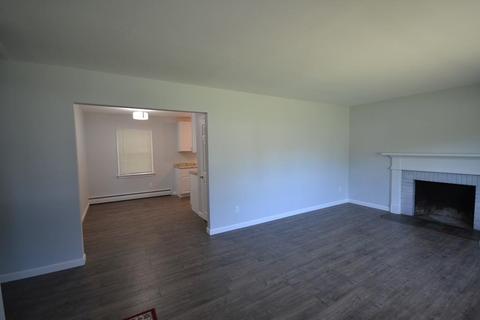 405 Hermitage Dr, Springfield, MA 01129 photo 13