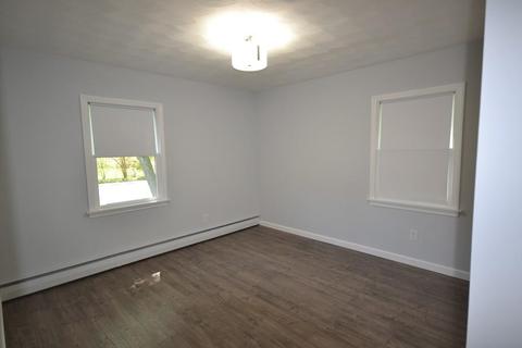 405 Hermitage Dr, Springfield, MA 01129 photo 18