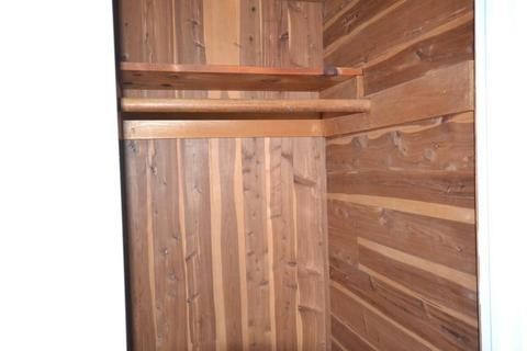 405 Hermitage Dr, Springfield, MA 01129 photo 21