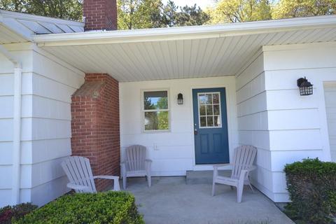 405 Hermitage Dr, Springfield, MA 01129 photo 28