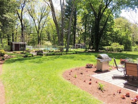 1321 Plumtree Rd, Springfield, MA 01119 photo 12