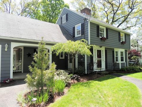 1321 Plumtree Rd, Springfield, MA 01119 photo 1