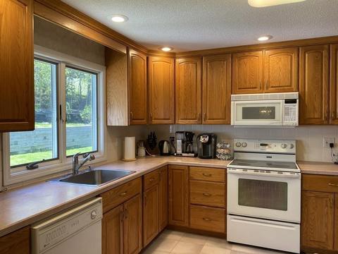 20 Delaware Ave, Danvers, MA 01923 photo 9