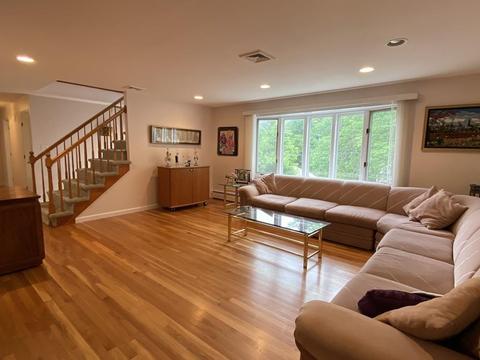 20 Delaware Ave, Danvers, MA 01923 photo 4