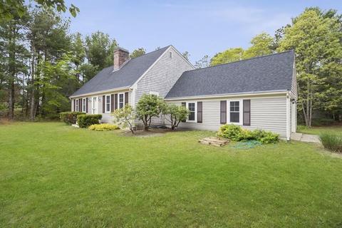 49 Roosevelt Rd, Barnstable, MA 02635 photo 2
