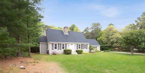 49 Roosevelt Rd, Barnstable, MA 02635 photo 3