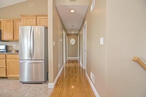 577 Detroit St, Fall River, MA 02721 photo 13