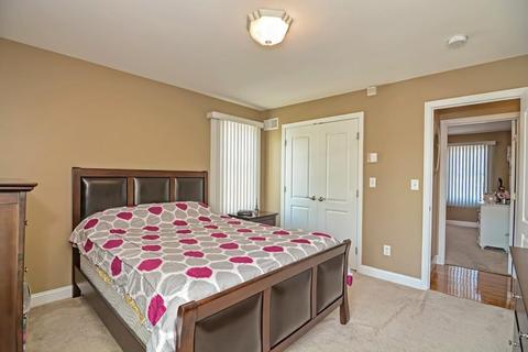 577 Detroit St, Fall River, MA 02721 photo 15