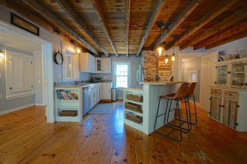 13 Middle St, Georgetown, MA 01833 photo 10