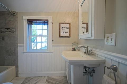 13 Middle St, Georgetown, MA 01833 photo 26