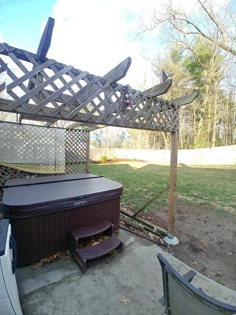 239 Cooper St, Springfield, MA 01108 photo 8