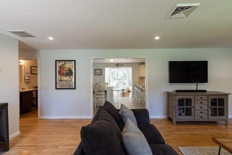 129 Long Pond Rd, Barnstable, MA 02648 photo 11