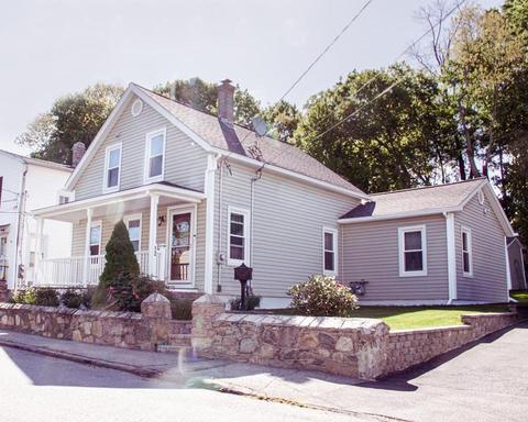 12 Goddard, Webster, MA 01570 photo 2