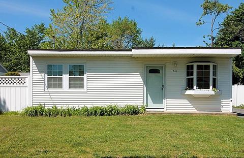 54 Lucerne Rd, Springfield, MA 01119 photo 1