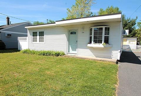 54 Lucerne Rd, Springfield, MA 01119 photo 3