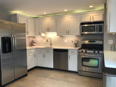 104 Roper St #E, Lowell, MA 01852 photo 1