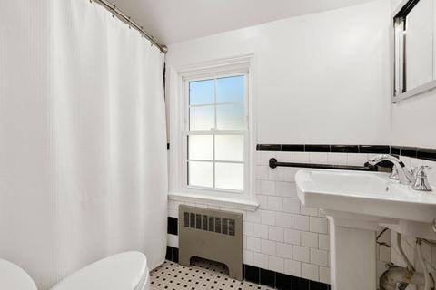 166 Payson Rd, Brookline, MA 02467 photo 14