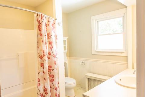 116 Jenness St, Springfield, MA 01104 photo 28