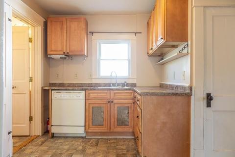 116 Jenness St, Springfield, MA 01104 photo 3