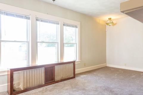 116 Jenness St, Springfield, MA 01104 photo 13