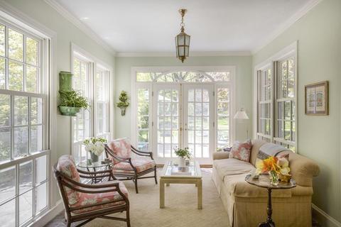 85 Sears Rd, Brookline, MA 02445 photo 13