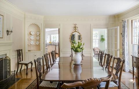 85 Sears Rd, Brookline, MA 02445 photo 8