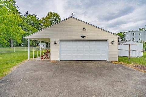 18 Brittany Rd, Springfield, MA 01151 photo 14