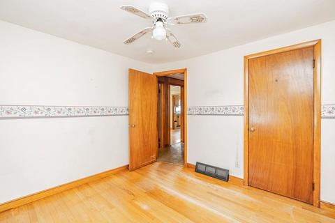 18 Brittany Rd, Springfield, MA 01151 photo 12