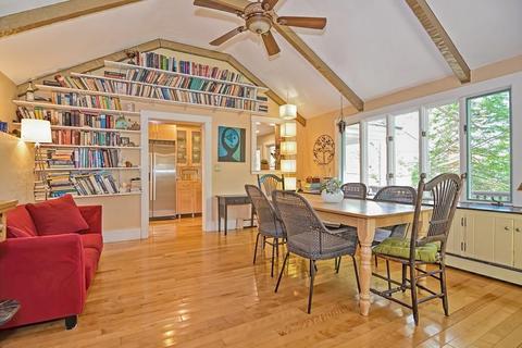 17 Wachusett Rd, Needham, MA 02492 photo 8