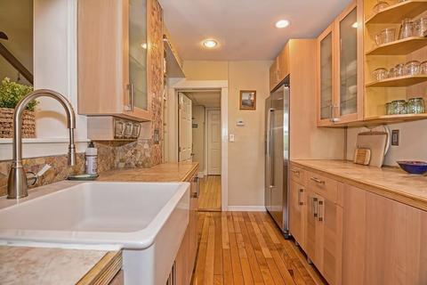 17 Wachusett Rd, Needham, MA 02492 photo 10