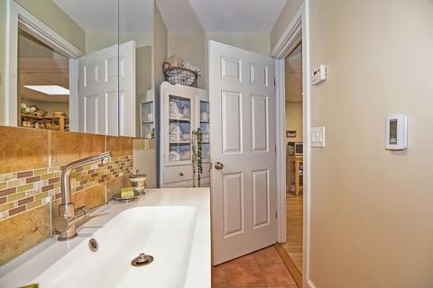 17 Wachusett Rd, Needham, MA 02492 photo 36