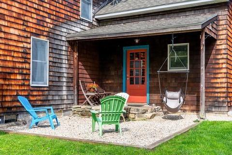 175 Silver St, Lee, MA 01238 photo 2