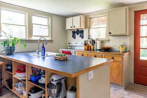 175 Silver St, Lee, MA 01238 photo 6