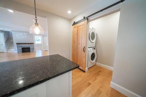 13 Putnam St #3, Danvers, MA 01923 photo 8