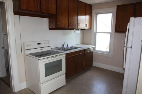 19 Bell St, Chicopee, MA 01013 photo 13
