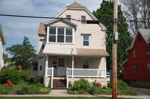 19 Bell St, Chicopee, MA 01013 photo 11