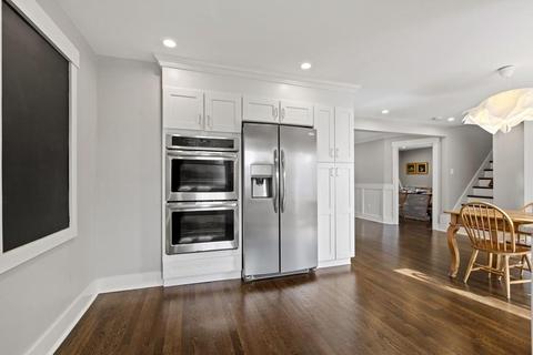 28 Thorpe Rd, Needham, MA 02494 photo 8