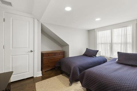 28 Thorpe Rd, Needham, MA 02494 photo 11