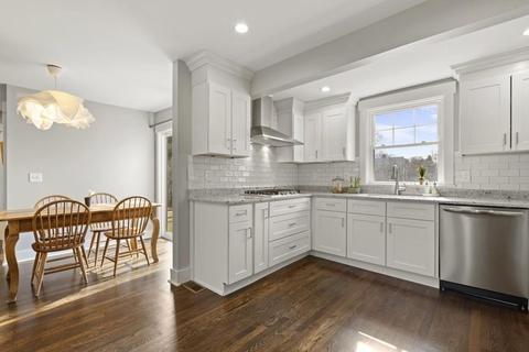 28 Thorpe Rd, Needham, MA 02494 photo 6